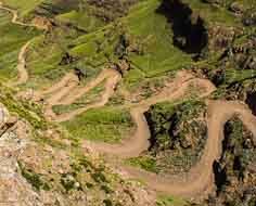 The Sani Pass in the Drakensberg Mountains