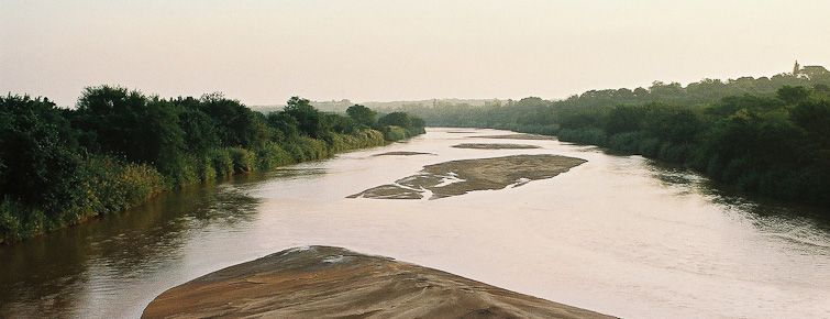 The Lusutfu River near Big Bend
